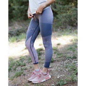 Zyia  Radical Light n Tight Hi Rise 7/8 Leggings Abstract Design EUC!